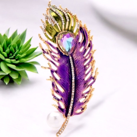 Feather Purple, Green, Gold, Crystal, Faux Pearl & Enamel Brooch - Picture 5 of 8